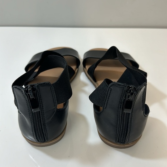 Torrid Stretch Ankle Sandals Size 7W - Picture 7 of 15